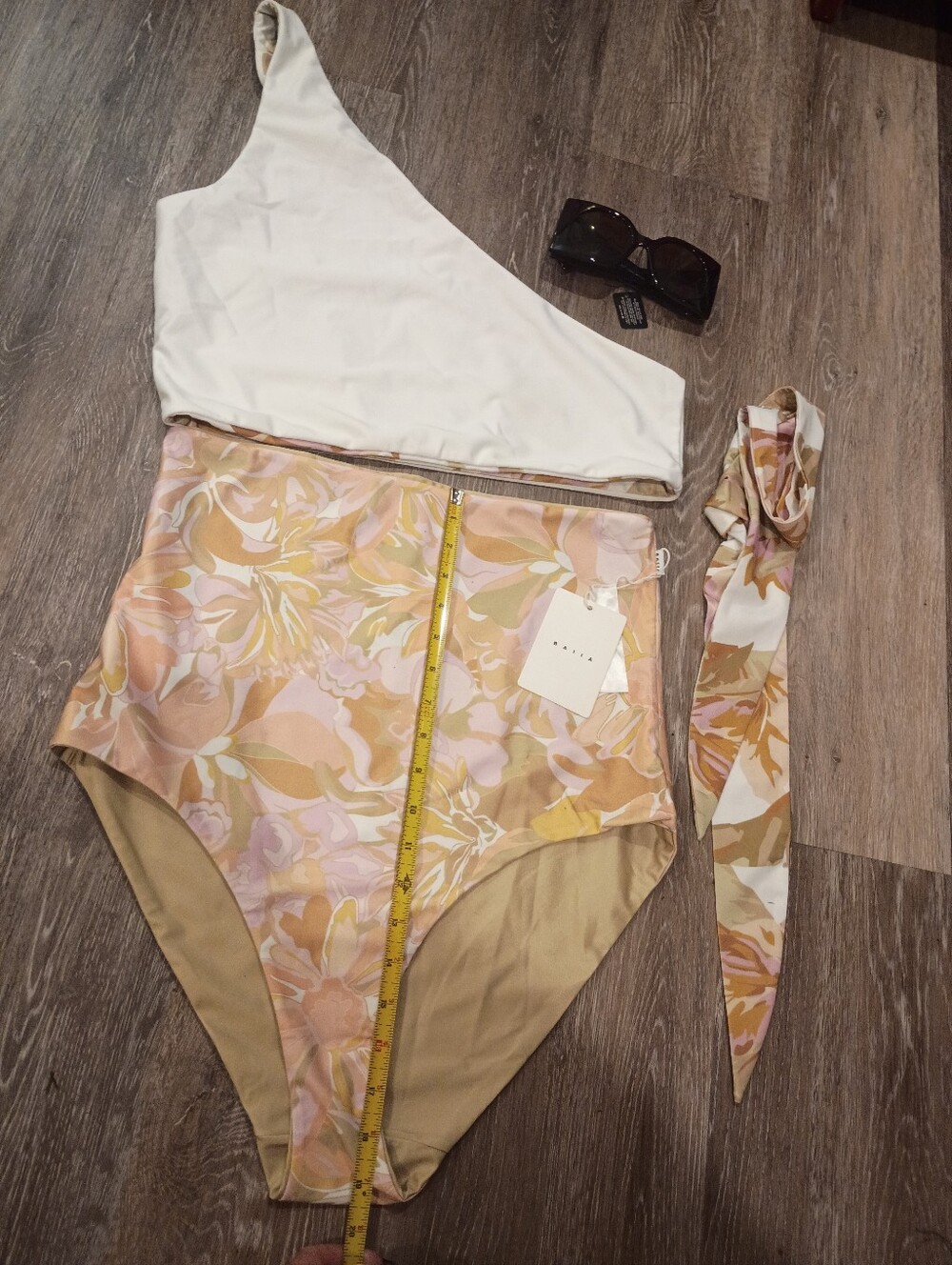 BAIIA NWT SZ 18 2 PIECE W/SASH REVERSIBLE ONE STRAP HIGH WAIST BIKINI NWT